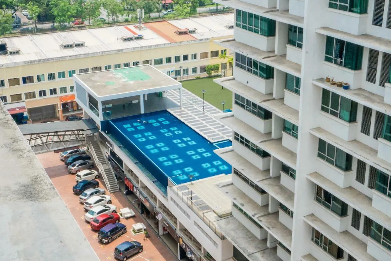Shawn Akademic Suites Pool View @ Mount Austin Johor Bahru 0*,  Malaysia